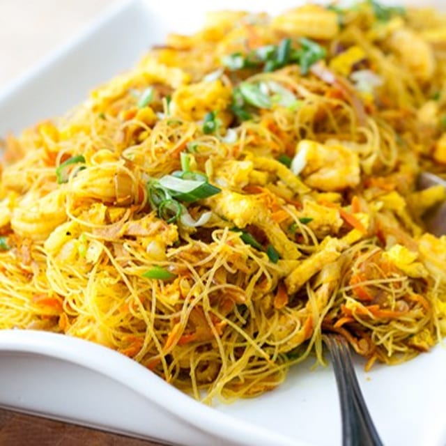Singapore Noodles w/ Curry.
