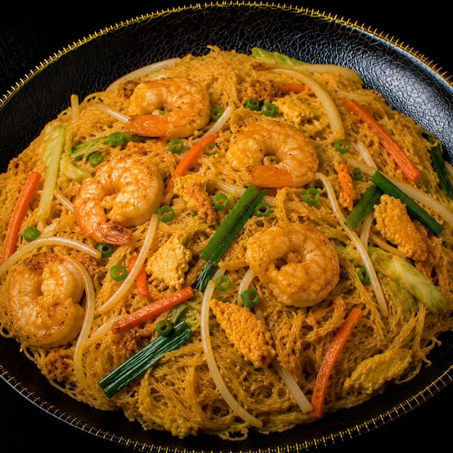 Singapore Noodles w/ Curry.